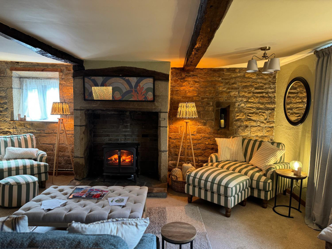 Bedroom 2, Holdsworth House Hotel, Calderdale