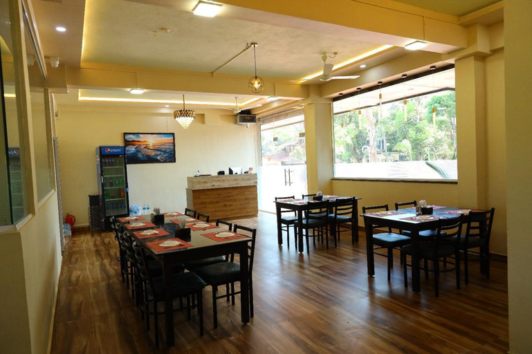 Food & Drinks 5, Lavender Elite, Uttara Kannada