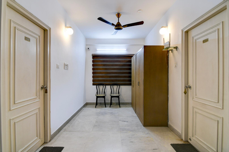 Public Area 2, The Inn, South 24 Parganas
