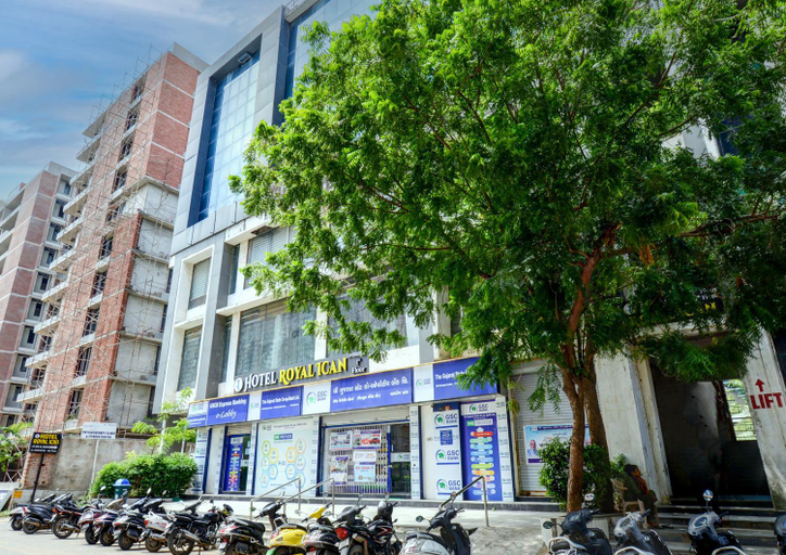 Exterior & Views 1, Hotel Royal Ican, Ahmadabad