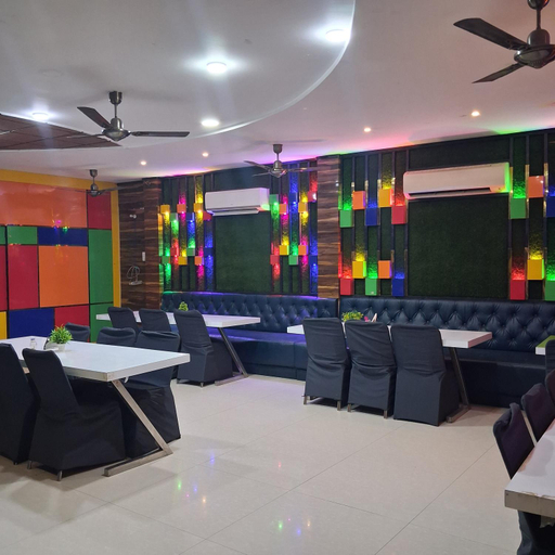 Restaurant 3, Hotel K D, Firozabad