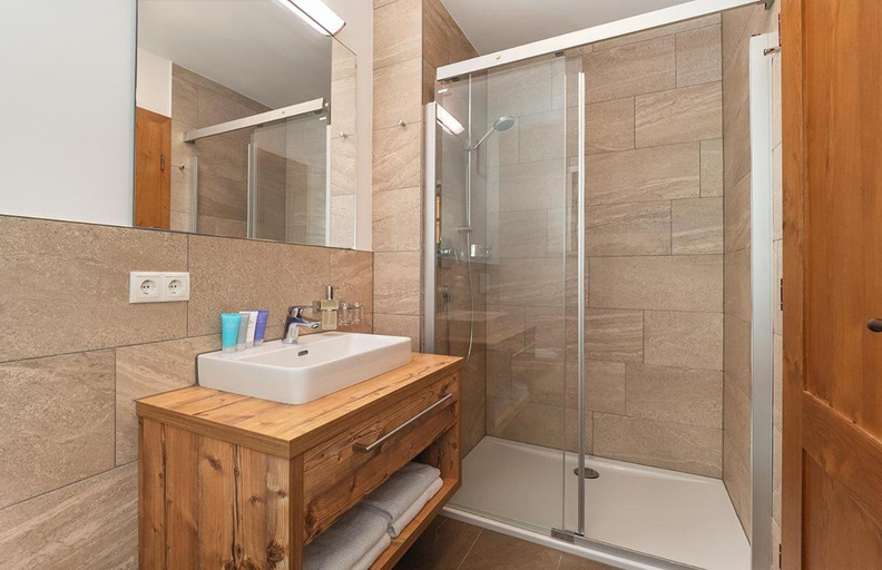 Bathroom 3, Haus Gertrud, Landeck