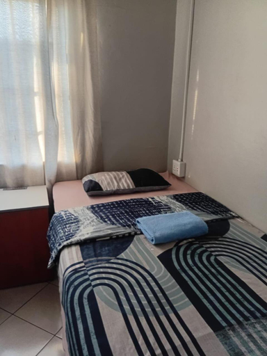 Bedroom 2, Las Palmas Day & Night Guest House, City of Tshwane