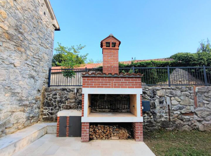 BBQ/picnic area, Villa Galant Brgudac - Private Oasis With Pool, Lanišće