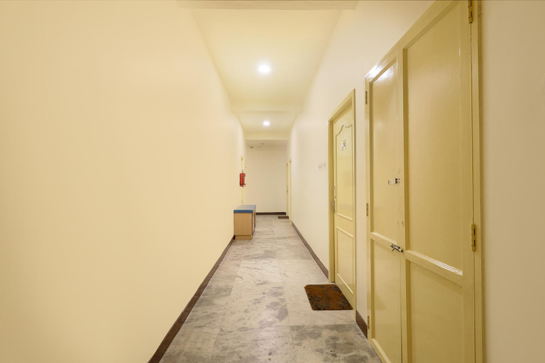 Public Area 2, FabHotel Santhi Inn, Puducherry