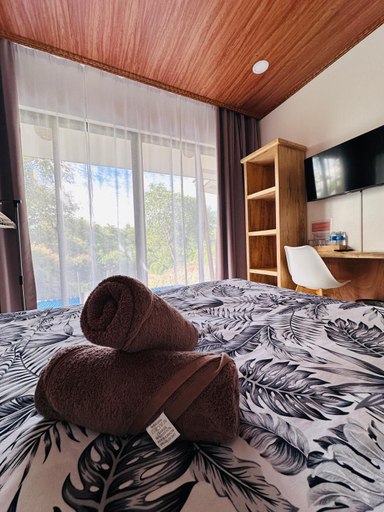 Bedroom 2, ThePureYann, San Juan