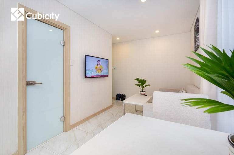 Bedroom 2, Cubicity Hidden House, District 1