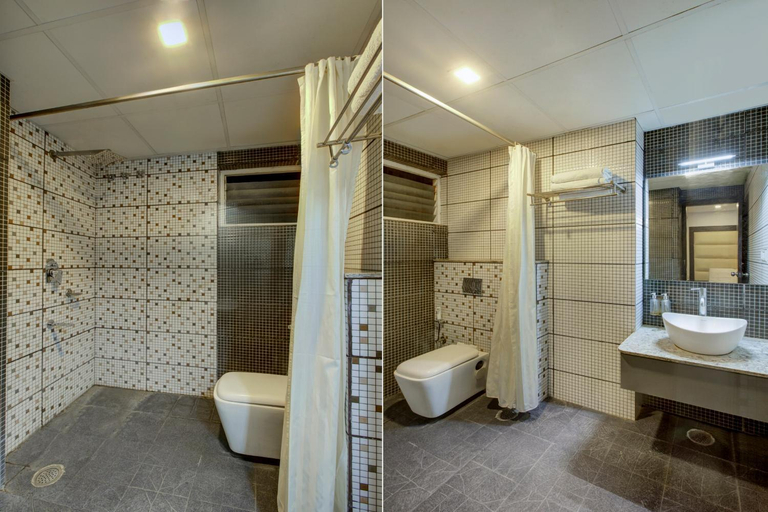 Bathroom 3, JVH hotel Mysore Road, Bangalore