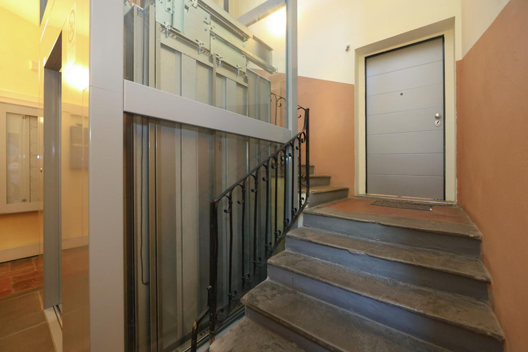 Others 4, Residence del Centro, Modena
