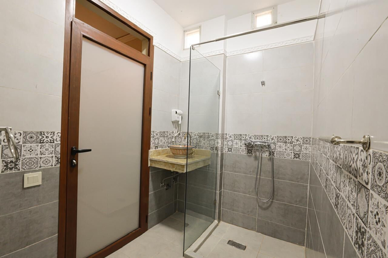 Bathroom 2, EMERALD PALACE, Marrakech