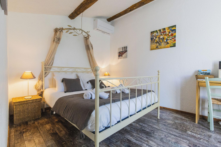 Bedroom 2, Chambre d'hotes - B&B - Fleur de coton chez Manon en Luberon, Vaucluse