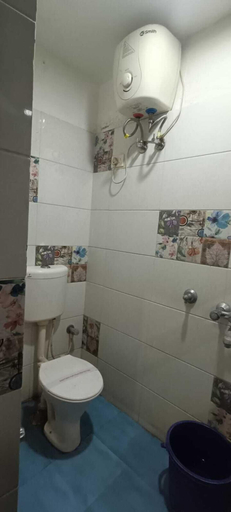 Bathroom, kRtAtithya-1 B & B - A Bed and Breakfast, Puri