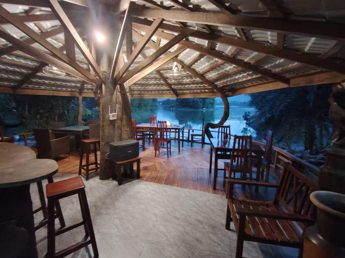 Food & Drinks 3, Nirvana Archipel Resort, Vangvieng