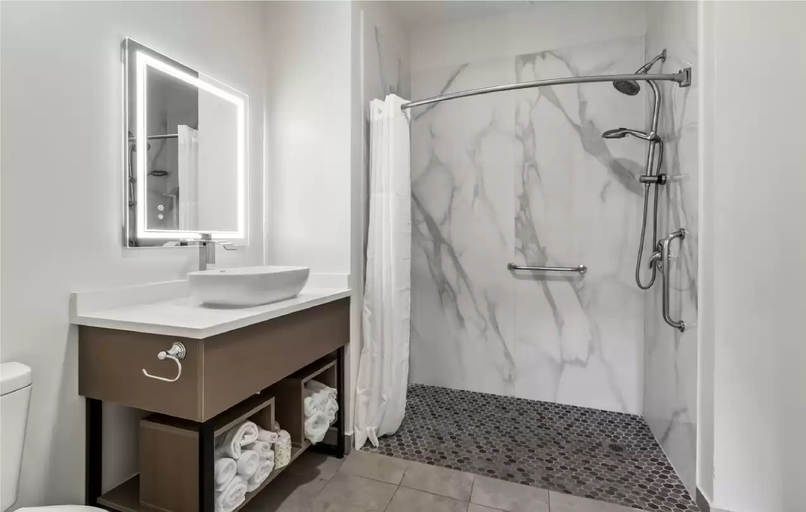 Bathroom 4, MainStay Suites Columbia Harbison, Richland