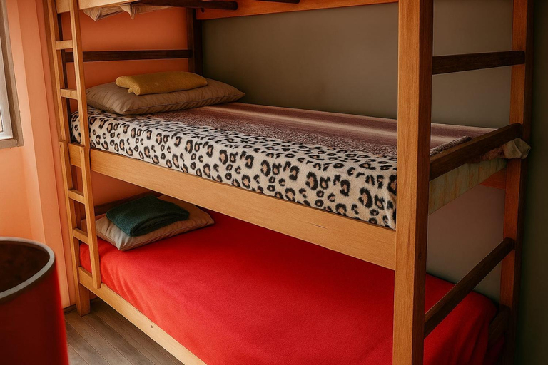 Bedroom 2, Hostel vila nova, Niterói