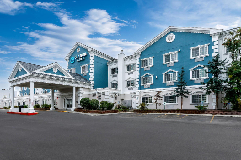 Exterior & Views 2, Clarion Suites Downtown Anchorage, Anchorage