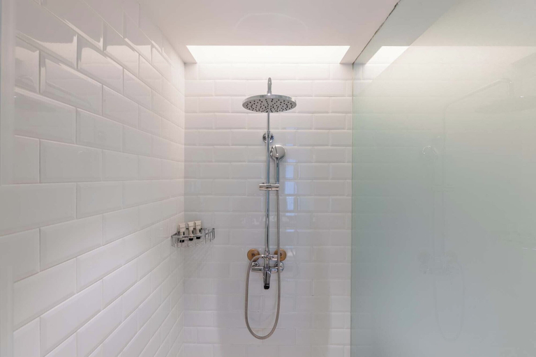 Bathroom 2, Pujin Hotel, Jiaxing