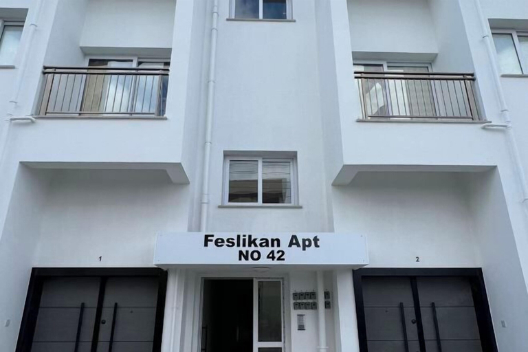 Exterior & Views, Feslikan Apartment