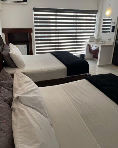 Bedroom 2, Hotel Rincon Real Suites, Durango