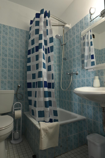 Bathroom 2, Gastehaus Senger, Hochsauerlandkreis
