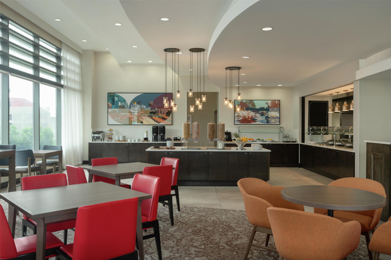 Food & Drinks 5, Hilton Garden Inn Atlanta Downtown, Atlanta