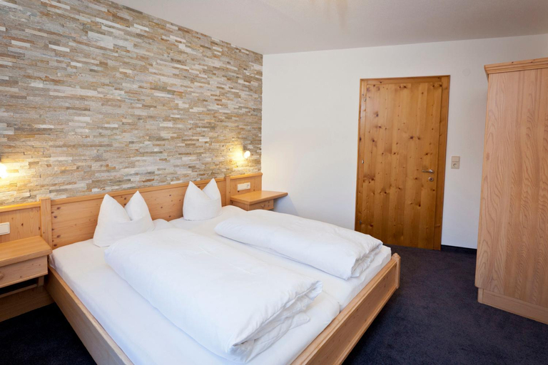 Bedroom 2, Ferienhaus Auer, Landeck
