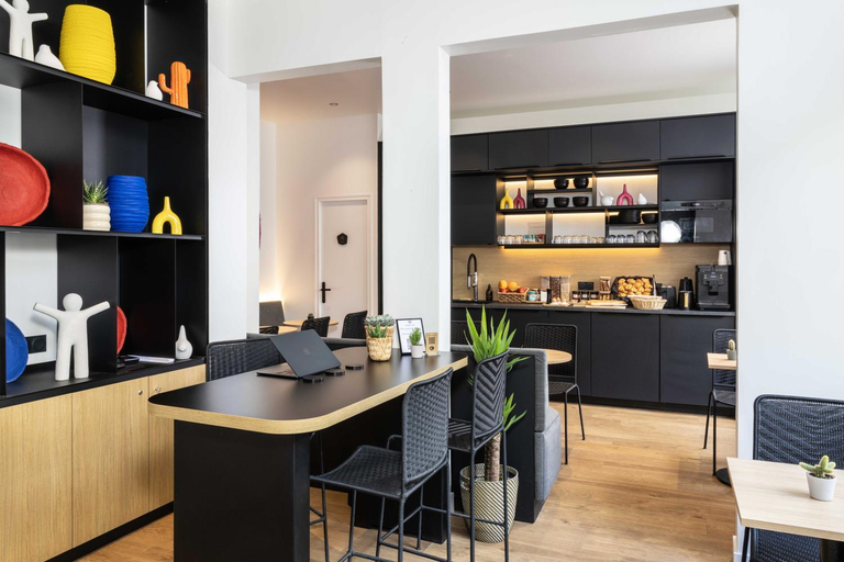 Public Area 3, Hotel Korner Chatelet, Paris