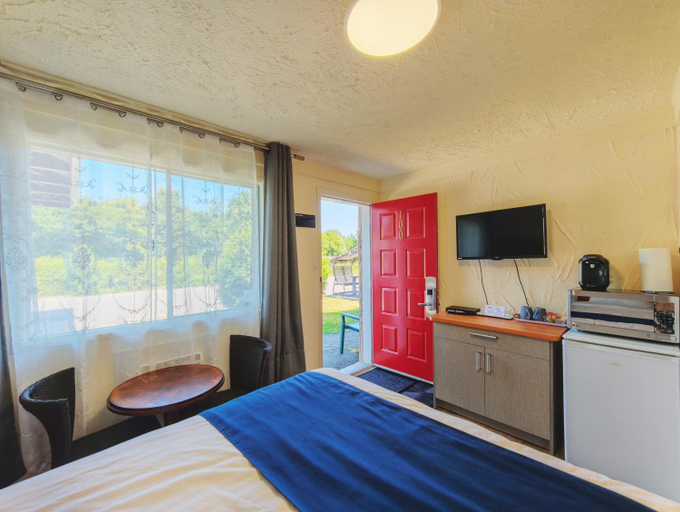 Bedroom 3, Motel des Pentes et Suites, Les Pays-d'en-Haut