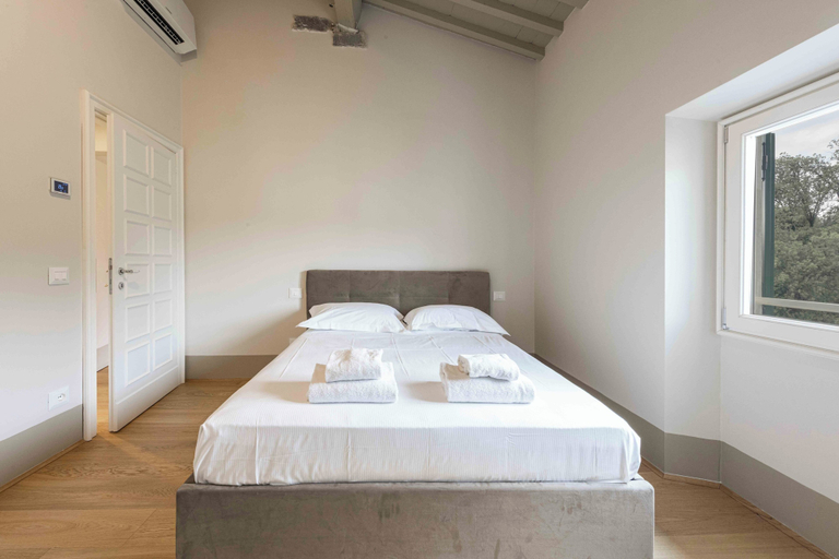 Room 4, Casa agli Orti Oricellari by MMega, Florence