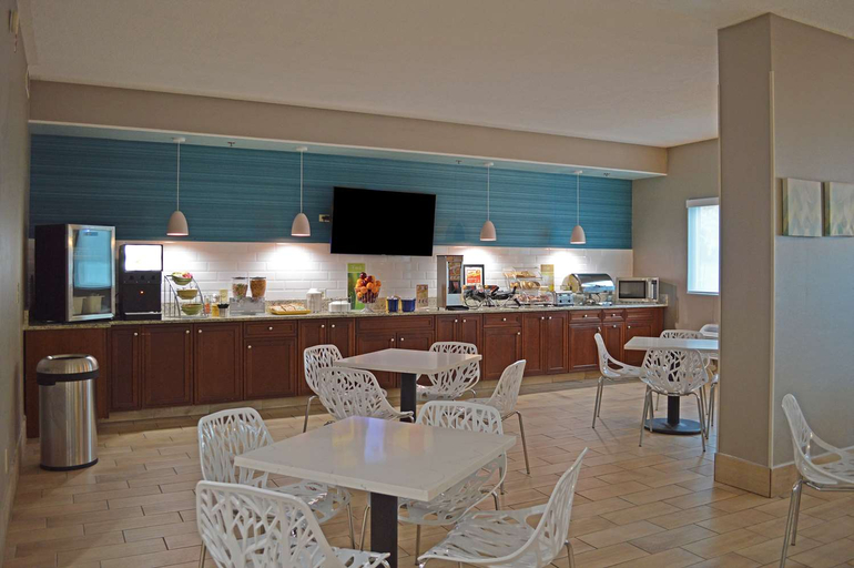 Food & Drinks 4, Country Inn & Suites by Radisson, Rehoboth Beach - Dewey, Sussex