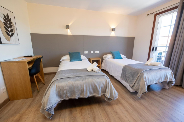 Bedroom 3, Hotel Restaurante Isape GBC, Pontevedra