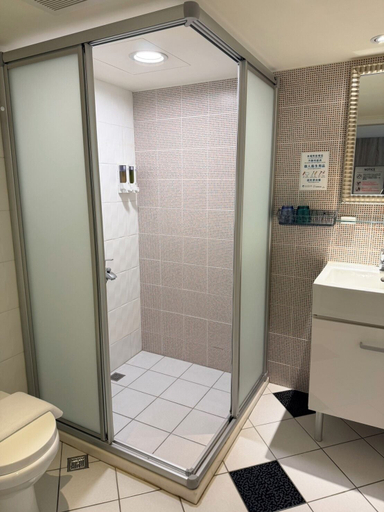 Bathroom, Ximenhotel Xining, Taipei City