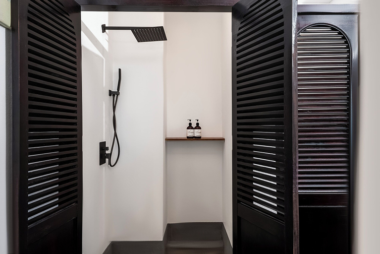 Bathroom 4, Fullman Hotel, Luang Prabang