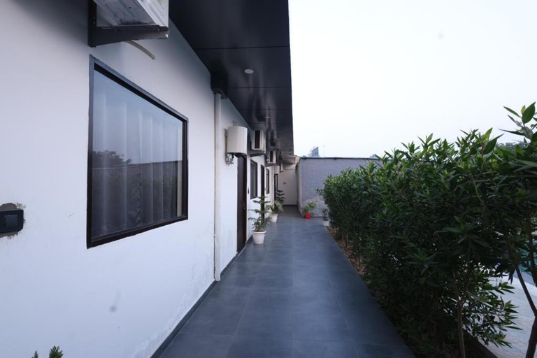 Others 5, The Lagoon, Panipat