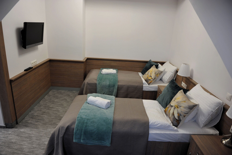 Room 4, Hotel Három Gúnár, Kecskemét