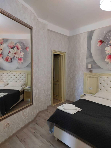 Room 4, Carol Boutique, Municipiul Bucuresti