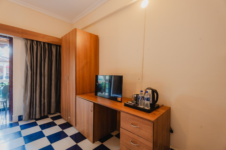 Room 2, AB Tropical Beach Resort By Goa Bees, North Goa