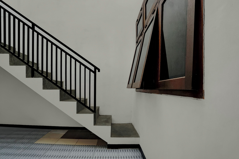 Interior detail 4, OYO 95035 Harmony Guest House Syariah, Malang