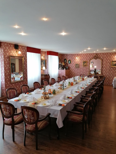 Food & Drinks 3, Hotel i Restauracja Chopin, Żary