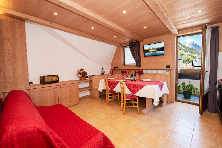 Others 5, Casa Viola Lodge, Sondrio