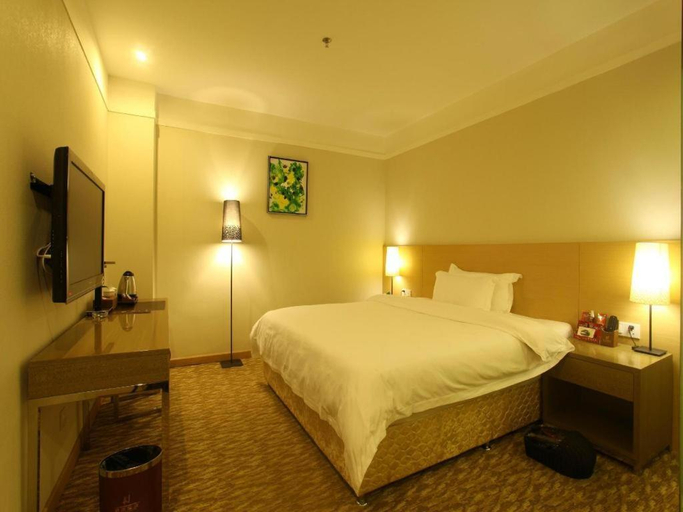 Bedroom 2, Kingnoah Hotel, Zhuhai