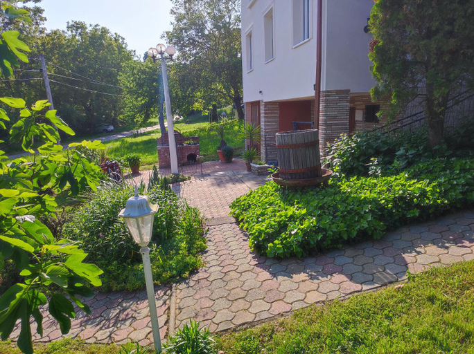 Others 4, Alasohegyi apartmanok, Nagykanizsai/Zalakaros