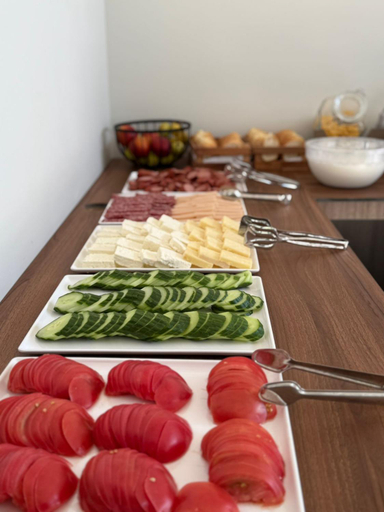 Food & Drinks 4, South Inn Hotel, Vlorës