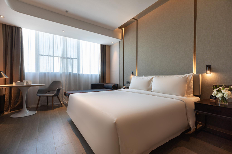 Bedroom 2, Atour Hotel Wuhan High-Speed Railway Station Qingshan MIXC, Wuhan