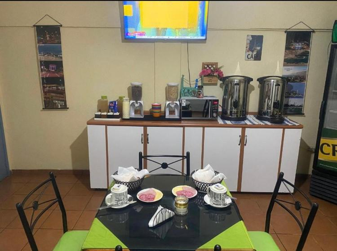Others 2, HOTEL ROYAL, Tocopilla