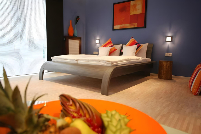 Bedroom 3, Tropical Islands, Dahme-Spreewald