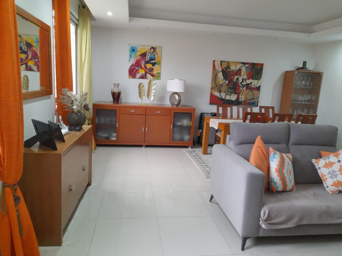 Others 5, Conforto, Praia