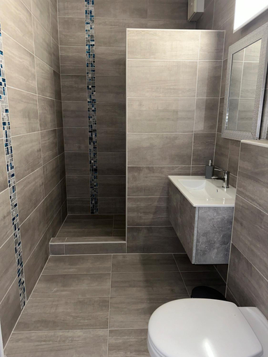 Bathroom, Barokk Hotel, Mosonmagyaróvár