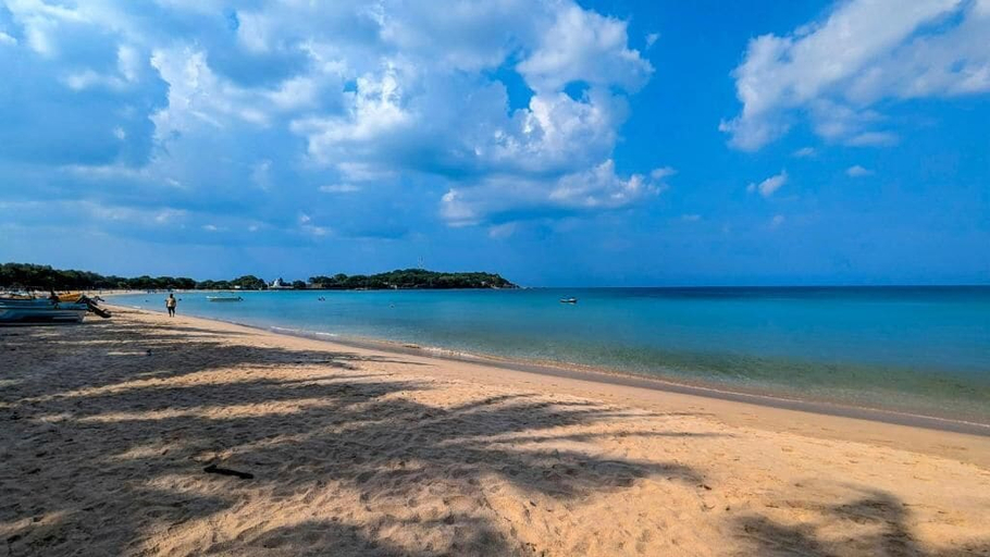 Beach 3, Dutch Villa Trincomalee, Trincomalee Town and Gravets