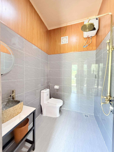 Bathroom 3, Du Gia NaLien View Homestay, Yên Minh